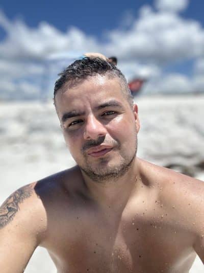 Male Escort Secasdu