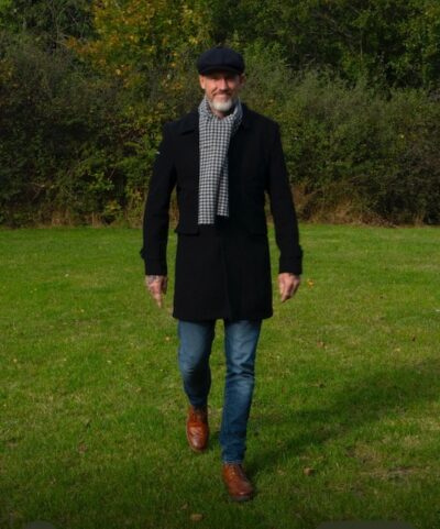 An image in Lee's male escort portfolio
