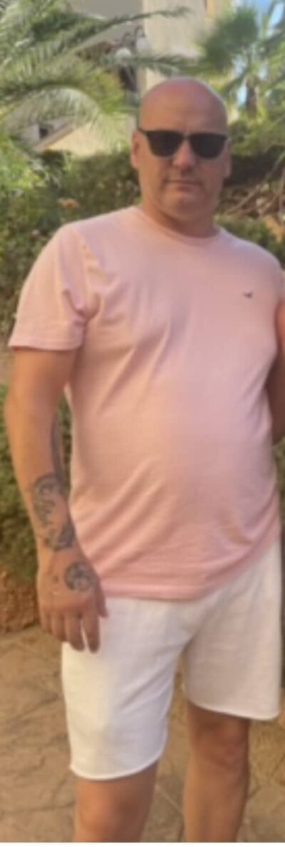 An image in  Chris's male escort portfolio