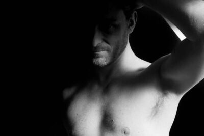 An image in Ti's male escort portfolio