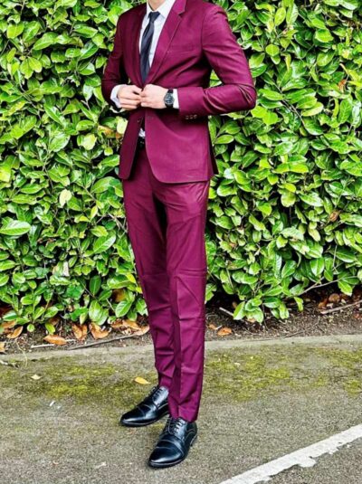 An image in Jae's male escort portfolio