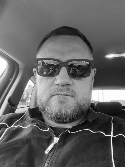 An image in James's male escort portfolio