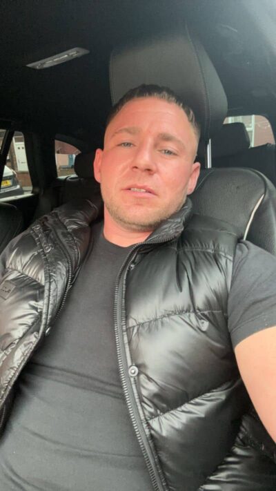 An image in Dale's male escort portfolio