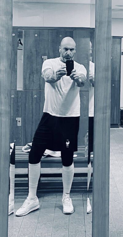 An image in Martin's male escort portfolio
