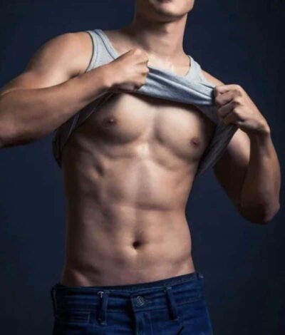 An image in Kemal's male escort portfolio