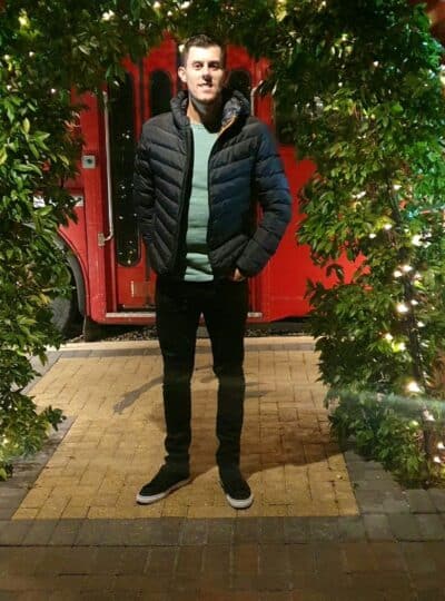 An image in Thomas's male escort portfolio