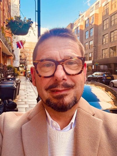 An image in Henry's male escort portfolio