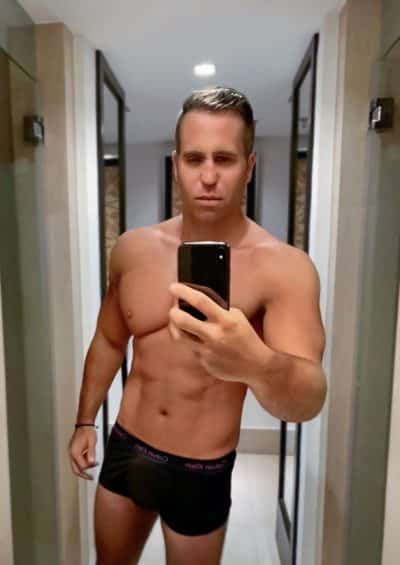 An image in Christian's male escort portfolio