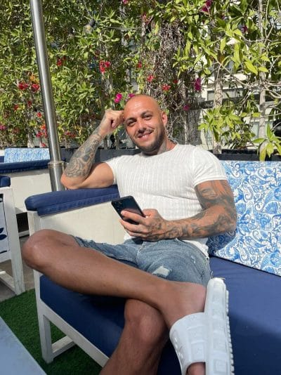 An image in Dante's male escort portfolio